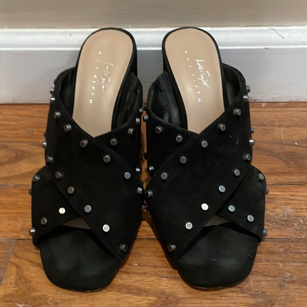 Lord & Taylor 424 Fifth Black Shoes